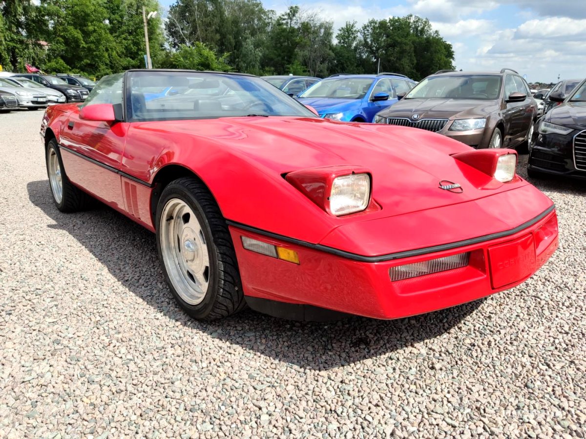 Chevrolet Corvette, 1988 - pohled č. 3