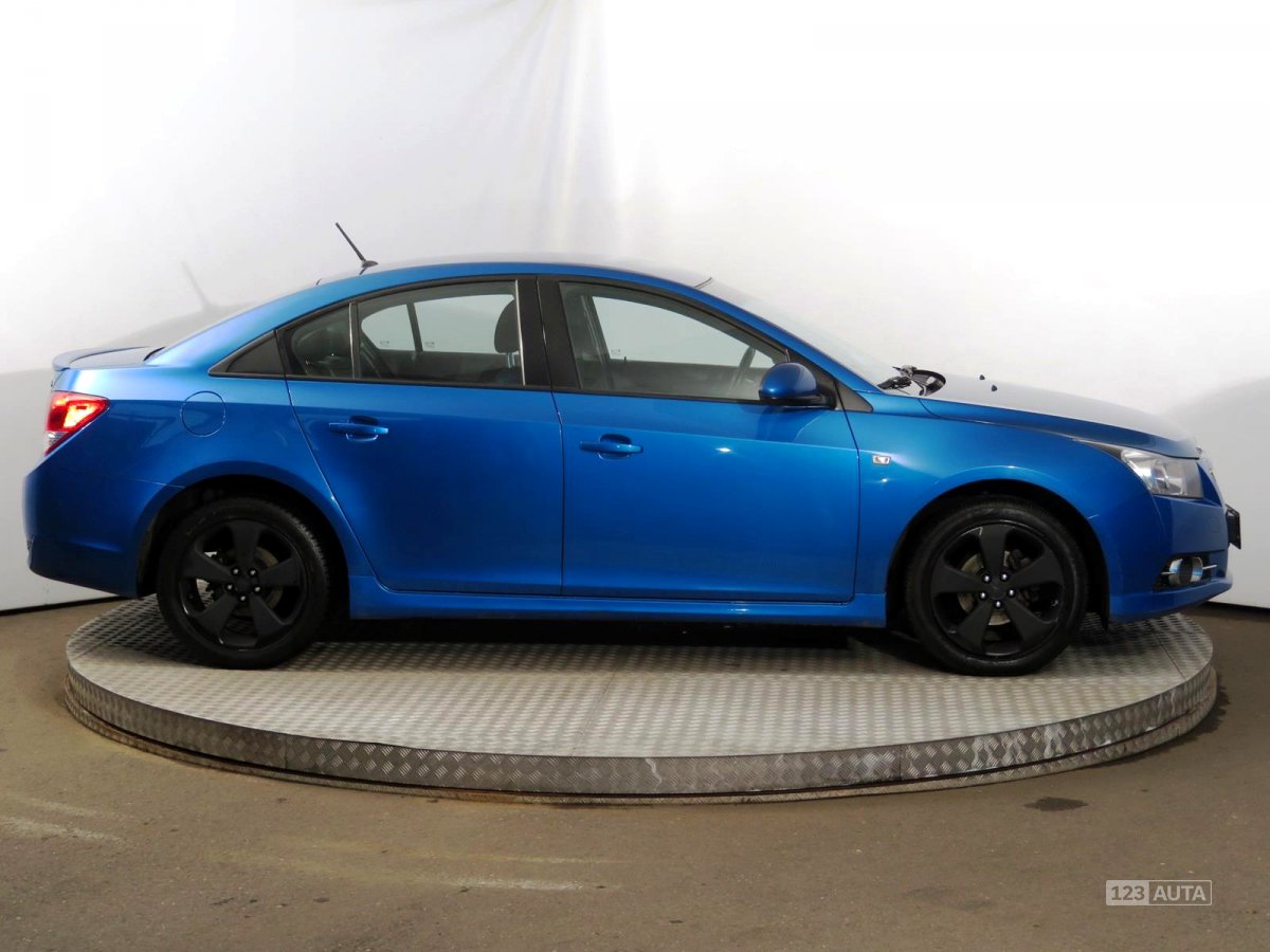 Chevrolet Cruze, 2011 - pohled č. 8