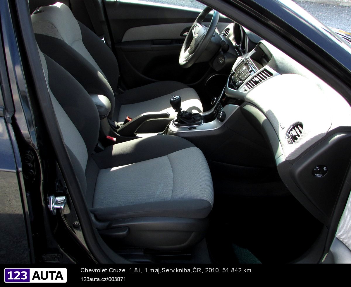 Chevrolet Cruze, 2010 - pohled č. 16