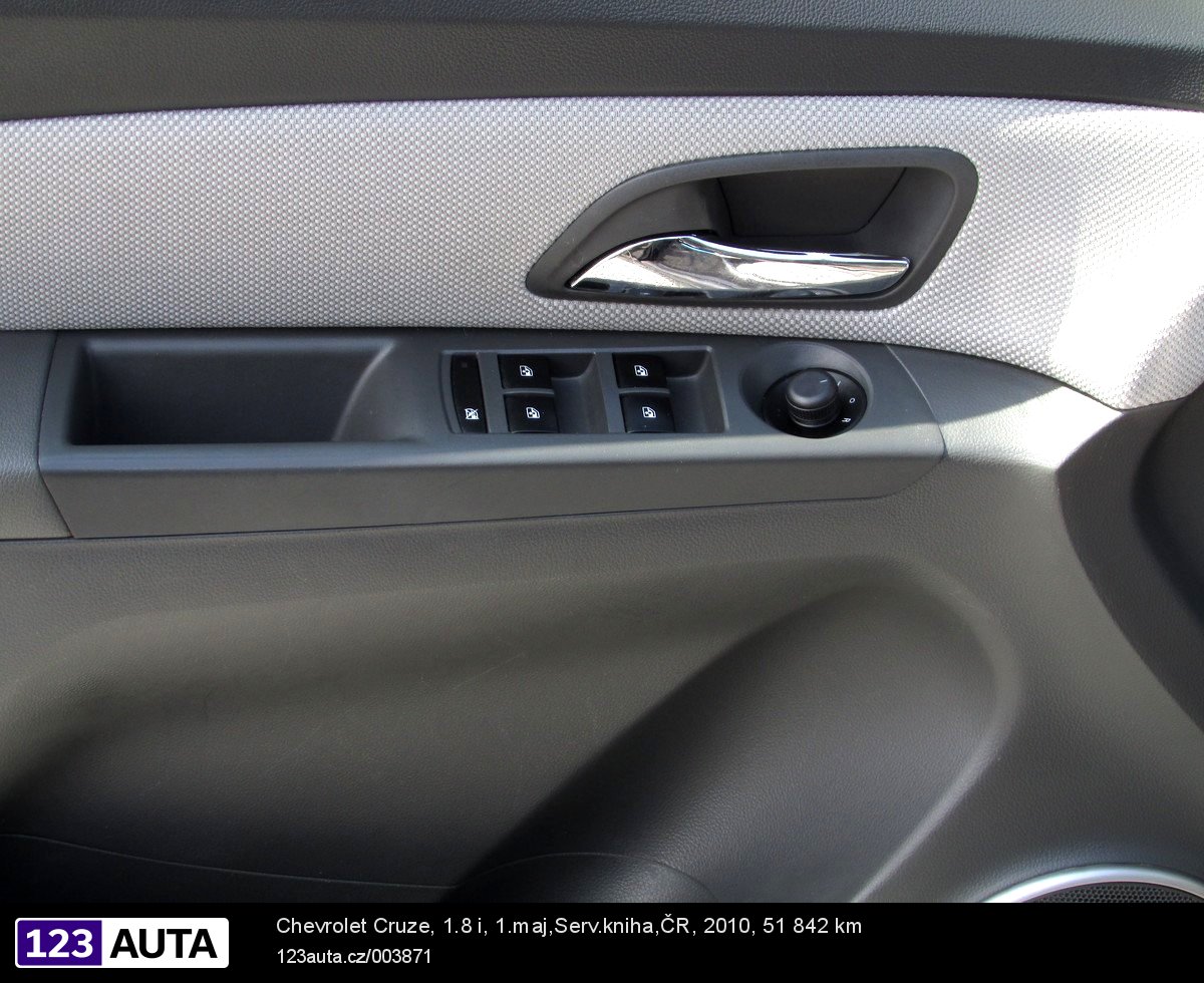 Chevrolet Cruze, 2010 - pohled č. 18