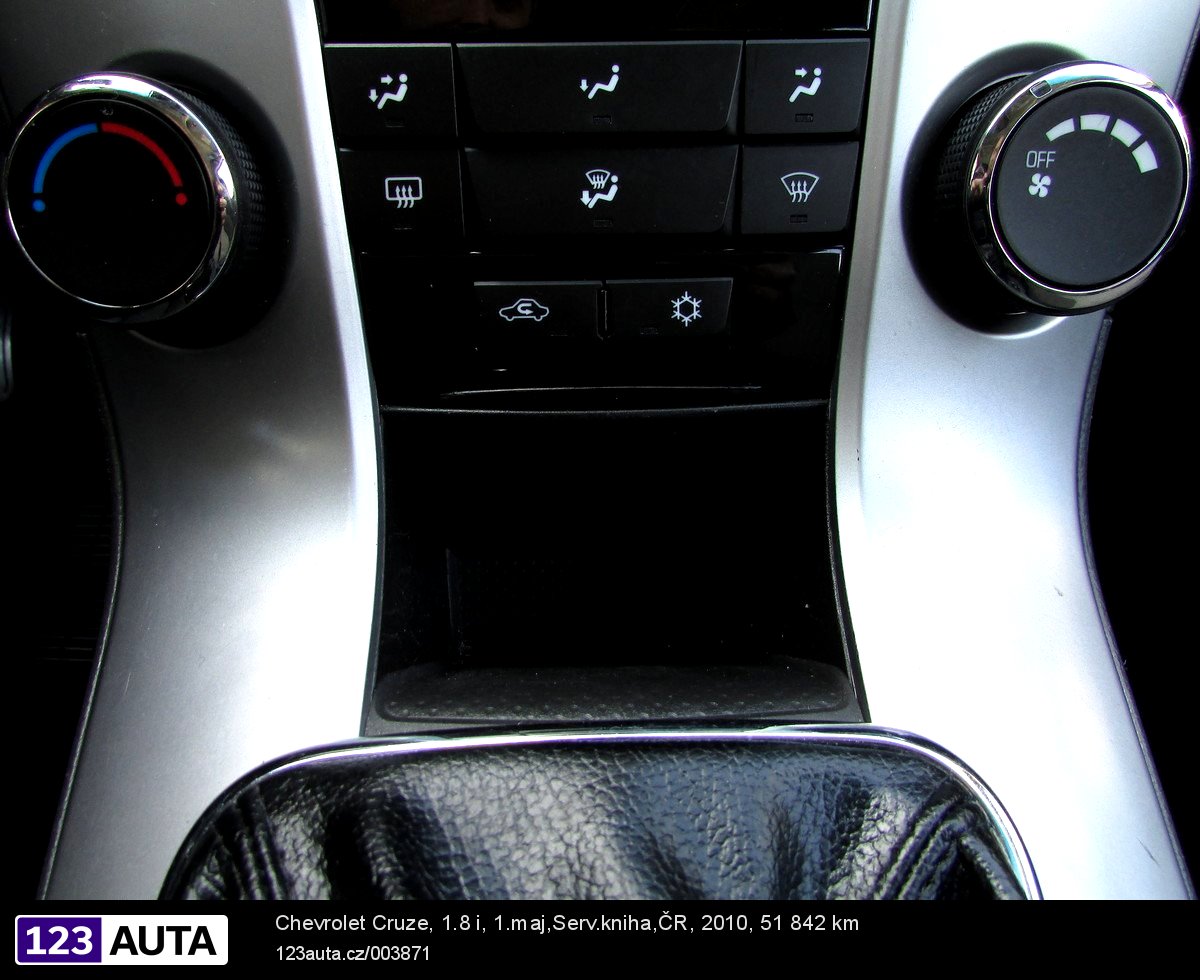 Chevrolet Cruze, 2010 - pohled č. 20