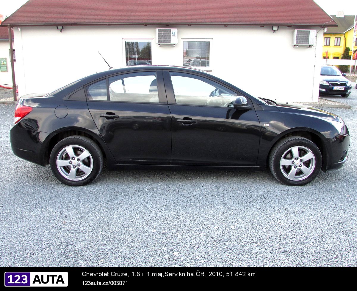 Chevrolet Cruze, 2010 - pohled č. 4