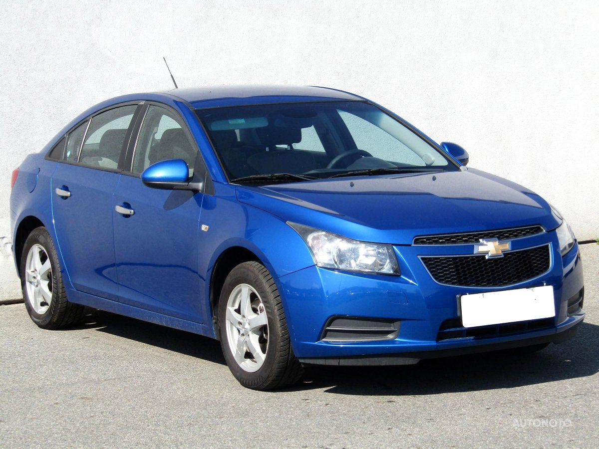 Chevrolet Cruze, 2010 - celkový pohled