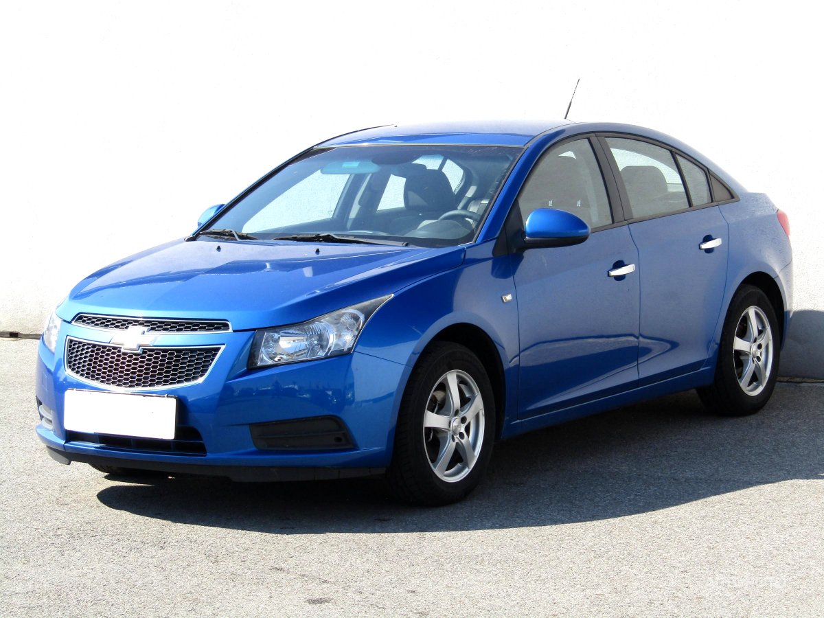 Chevrolet Cruze, 2010 - pohled č. 3