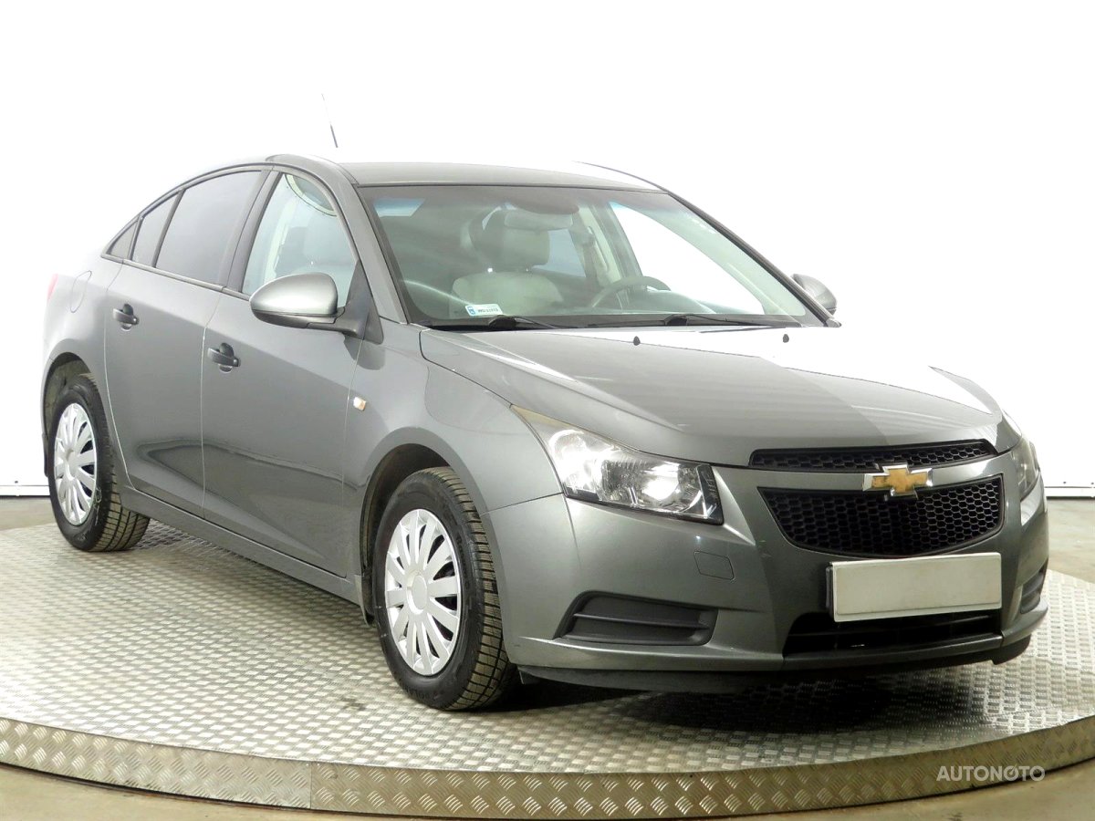 Chevrolet Cruze, 2009 - celkový pohled