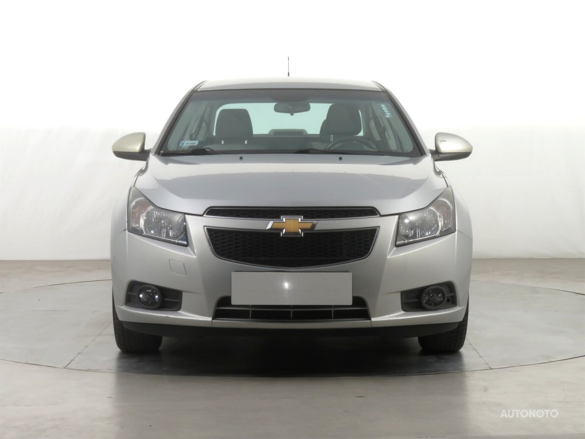 Chevrolet Cruze, 2010 - pohled č. 2