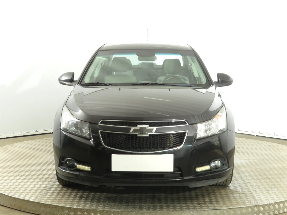 Chevrolet Cruze, 2010 - pohled č. 2