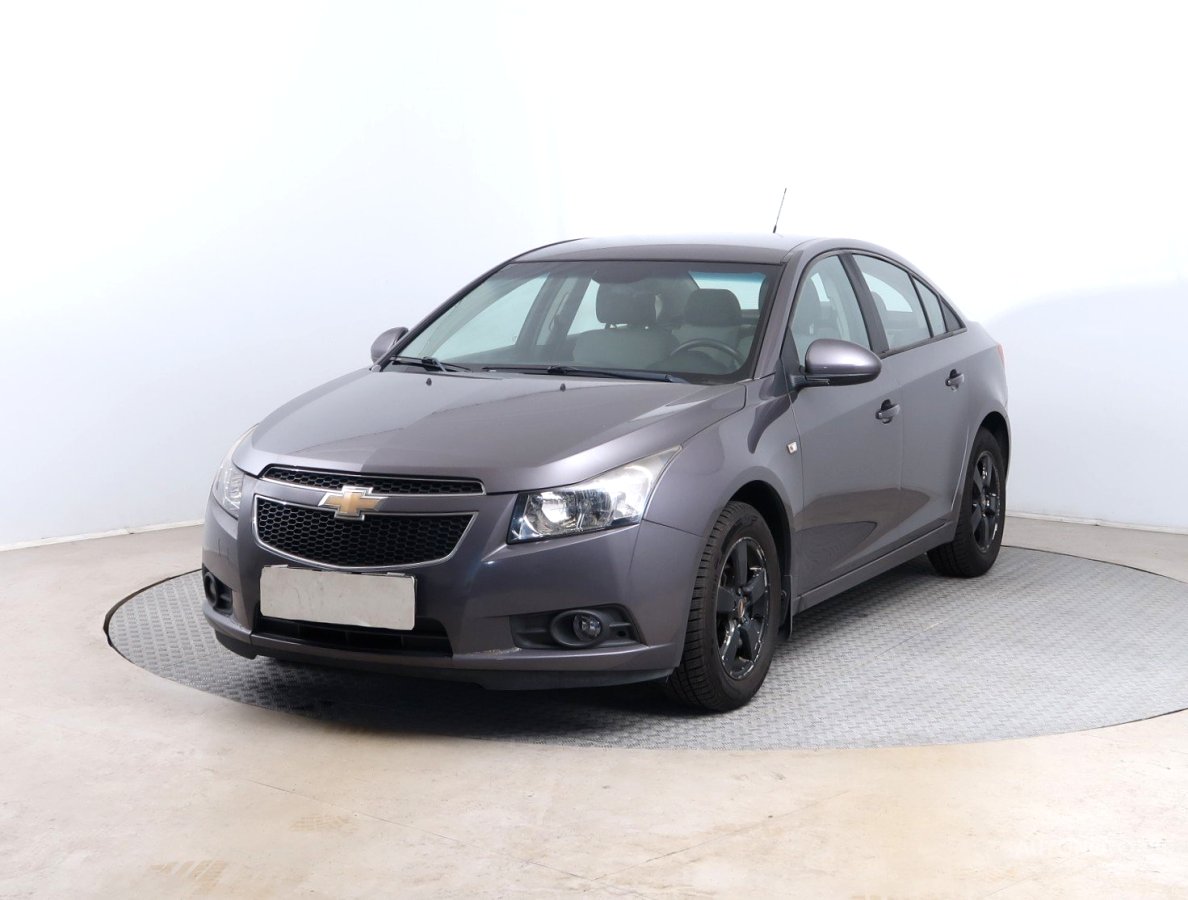 Chevrolet Cruze, 2011 - pohled č. 3