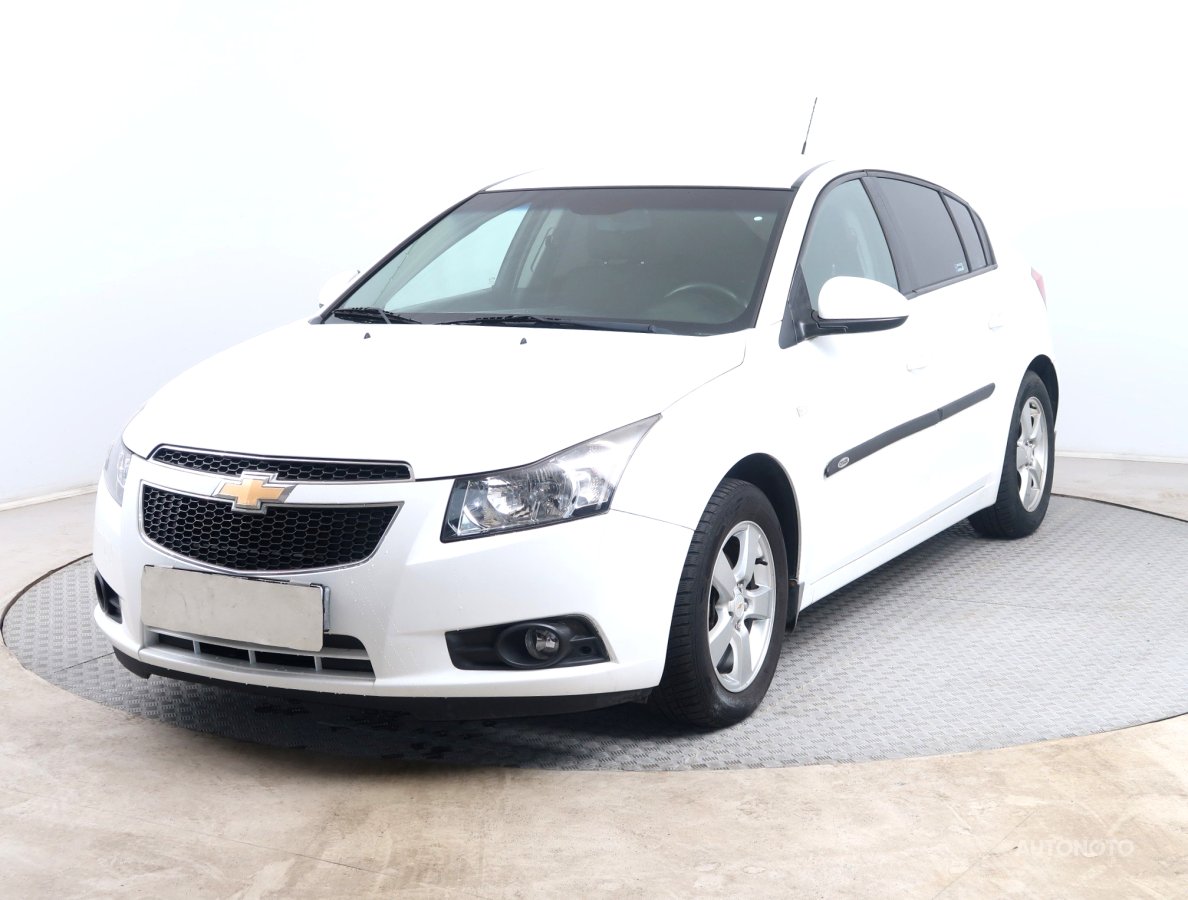 Chevrolet Cruze, 2011 - pohled č. 3
