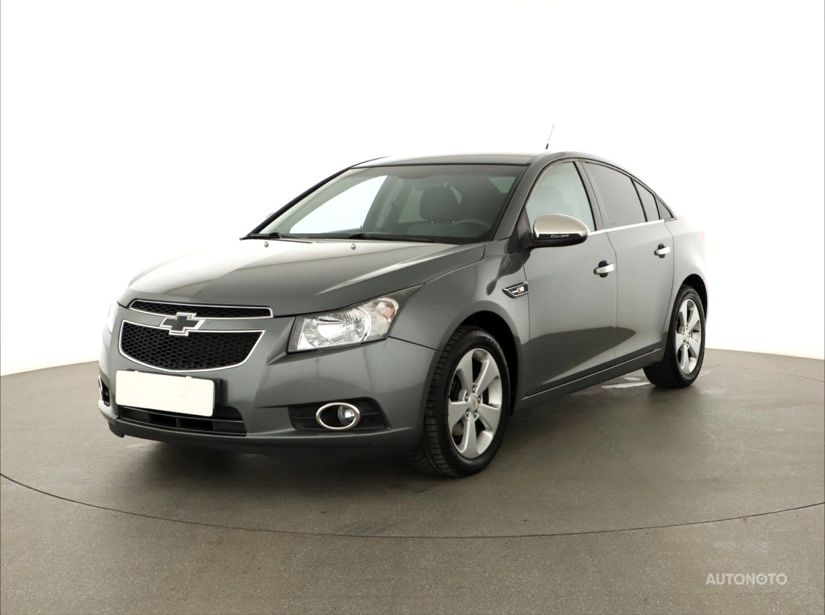 Chevrolet Cruze, 2011 - pohled č. 3