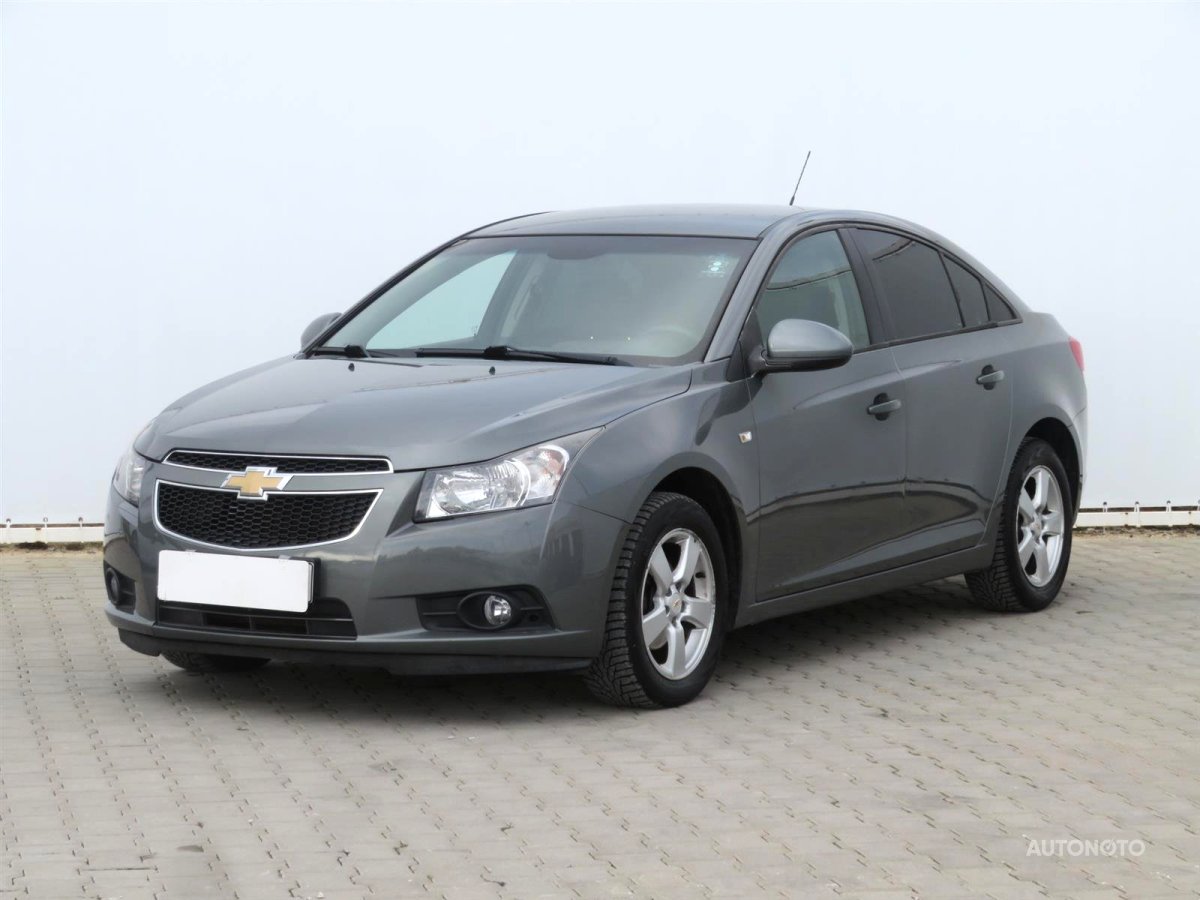 Chevrolet Cruze, 2011 - pohled č. 3