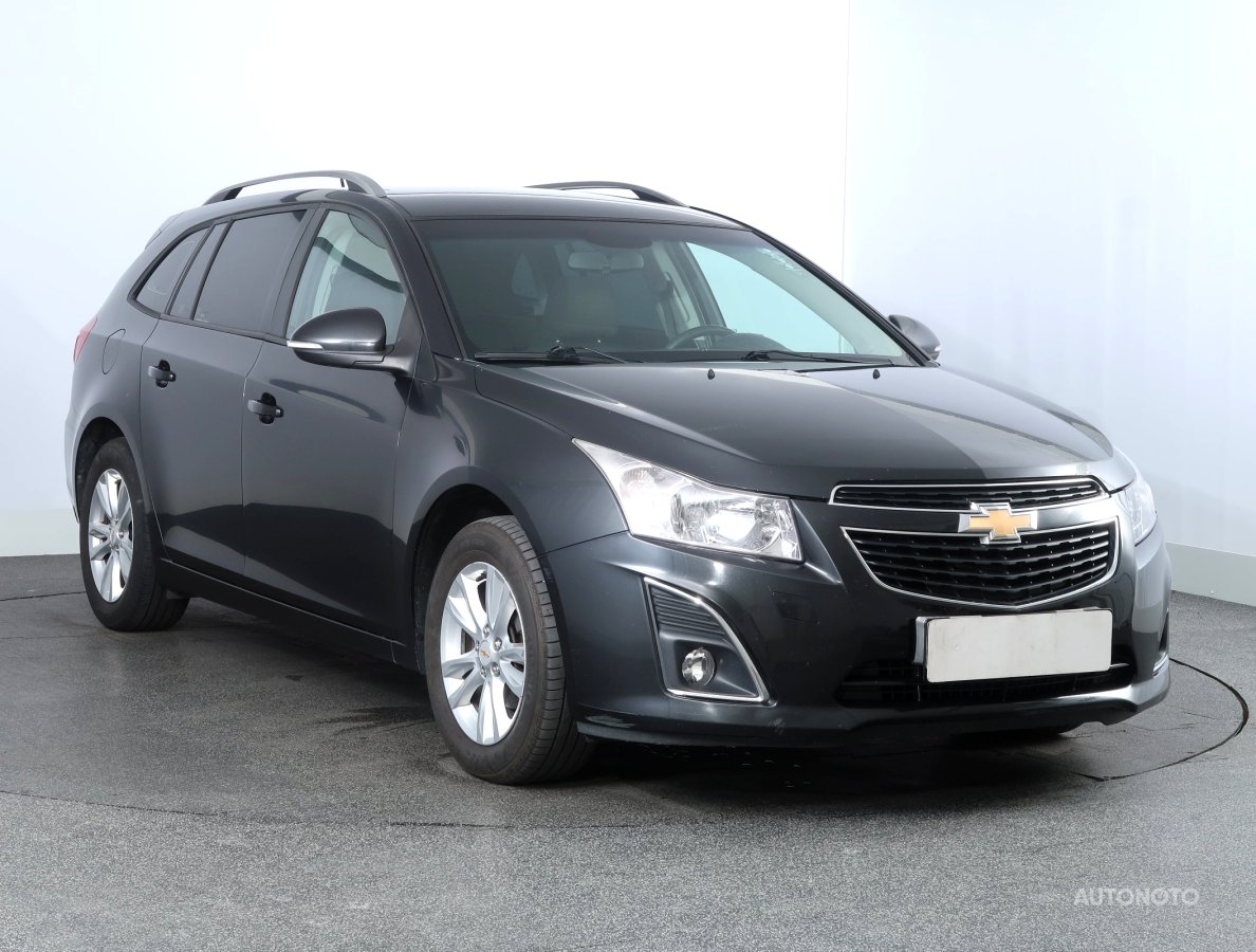 Chevrolet Cruze, 2014 - celkový pohled