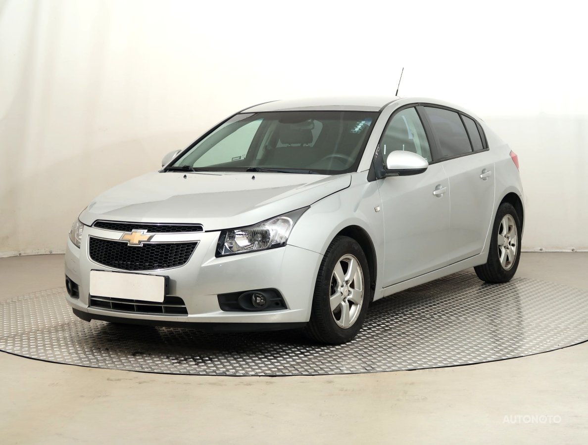 Chevrolet Cruze, 2011 - pohled č. 3