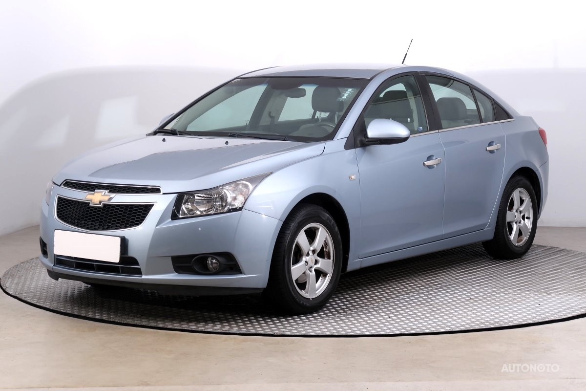 Chevrolet Cruze, 2011 - pohled č. 3