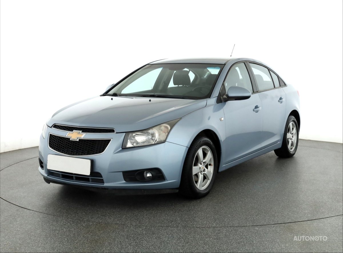 Chevrolet Cruze, 2011 - pohled č. 3