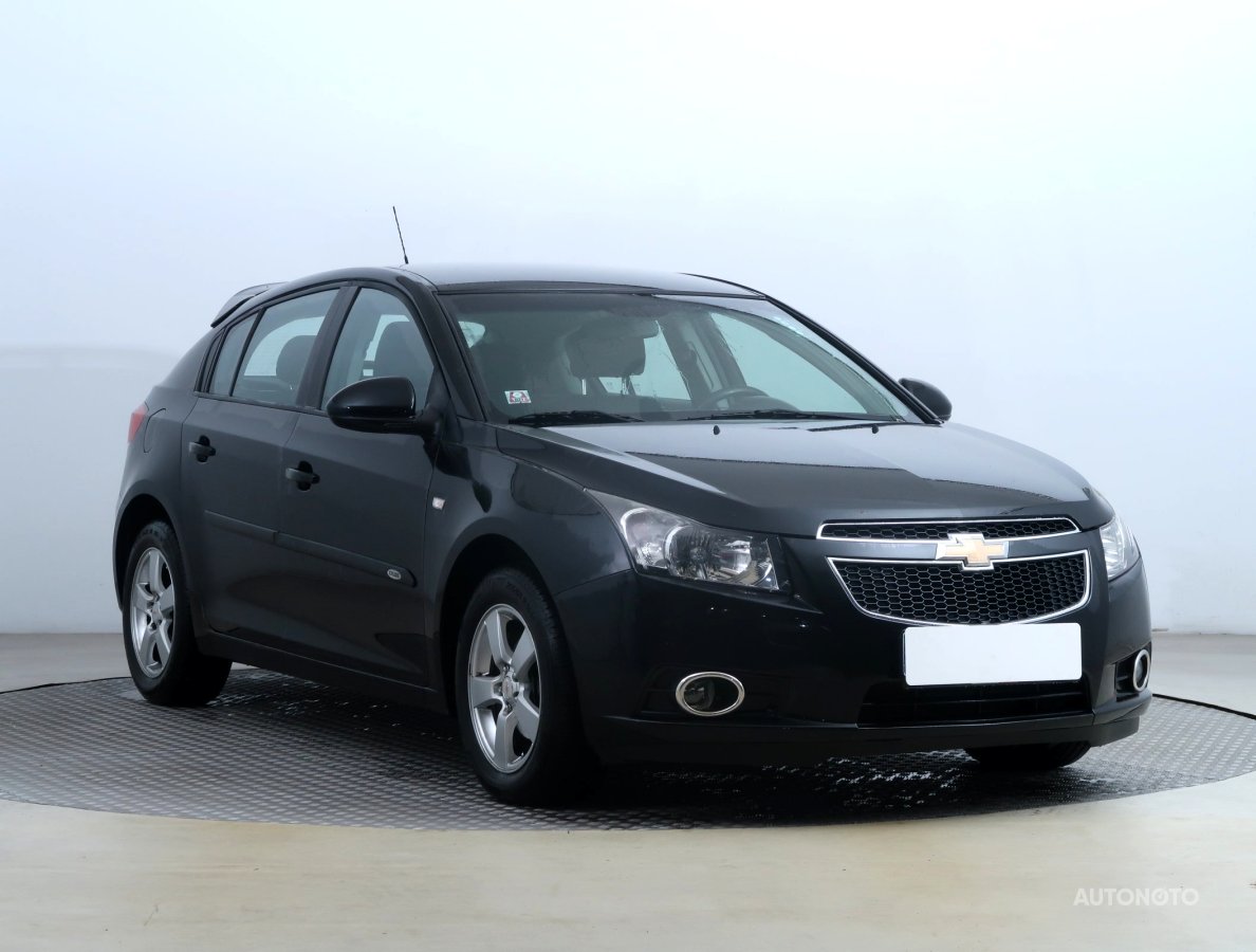 Chevrolet Cruze, 2012 - celkový pohled