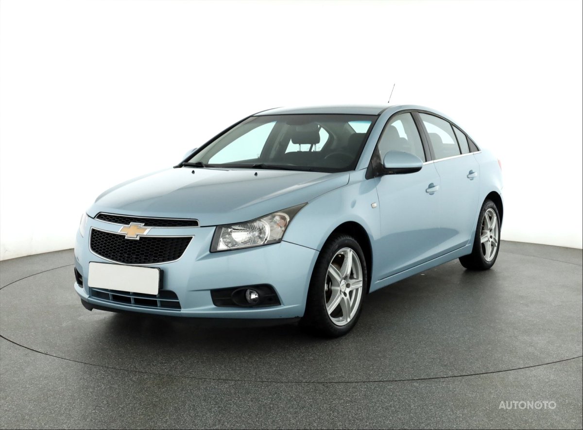 Chevrolet Cruze, 2011 - pohled č. 3