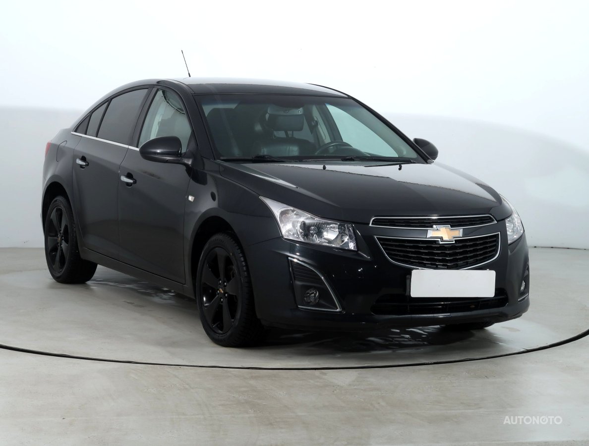 Chevrolet Cruze, 2013 - celkový pohled