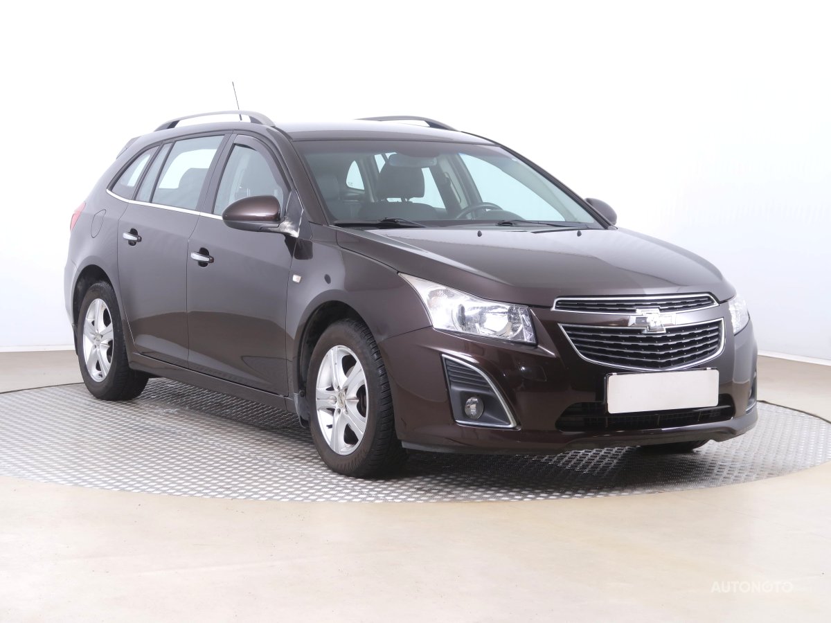 Chevrolet Cruze, 2013 - celkový pohled