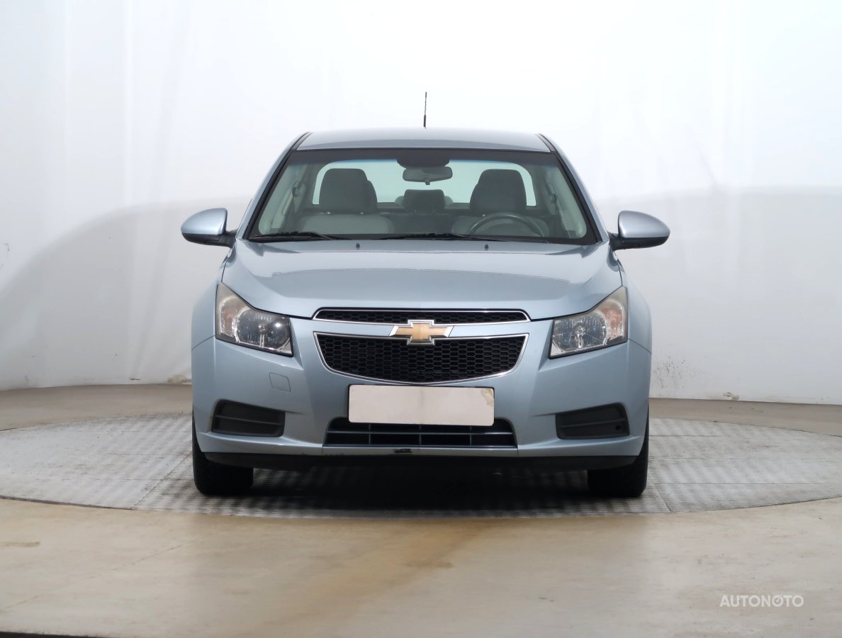 Chevrolet Cruze, 2011 - pohled č. 2