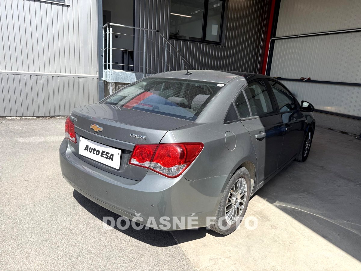Chevrolet Cruze, 2013 - pohled č. 2