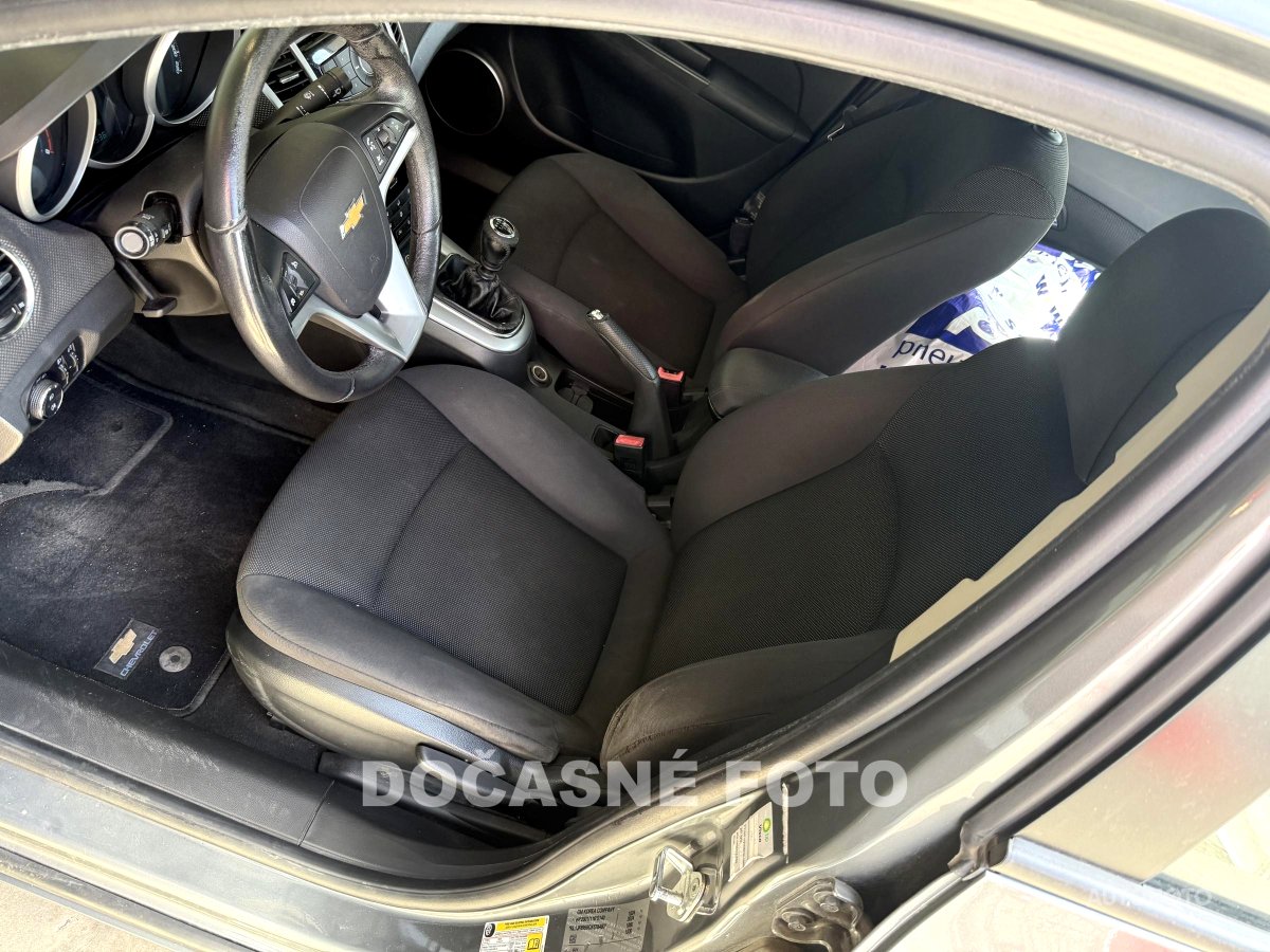 Chevrolet Cruze, 2013 - pohled č. 3