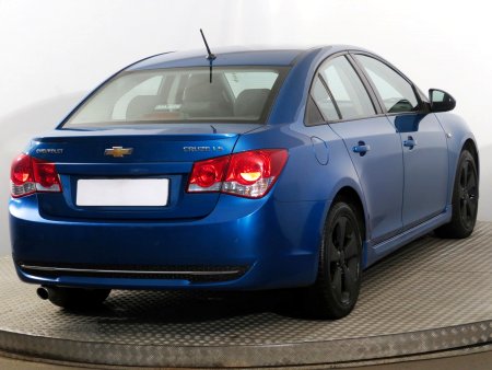 Chevrolet Cruze, 2011 - pohled č. 7
