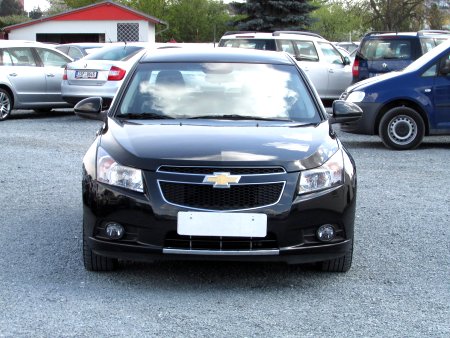 Chevrolet Cruze, 2010 - pohled č. 2