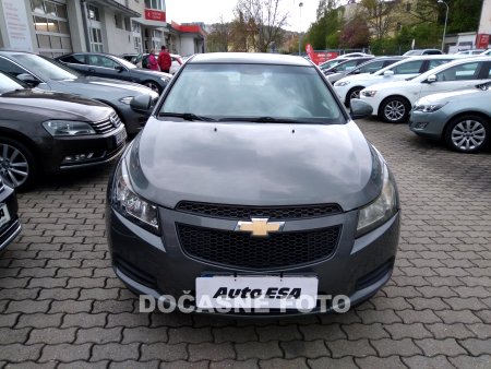 Chevrolet Cruze, 2010 - pohled č. 2