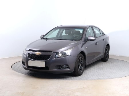 Chevrolet Cruze, 2011 - pohled č. 3