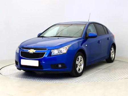 Chevrolet Cruze, 2011 - pohled č. 3