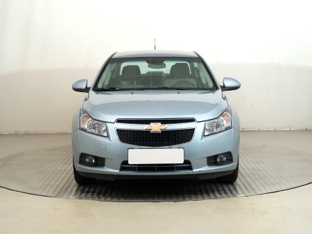 Chevrolet Cruze, 2010 - pohled č. 2