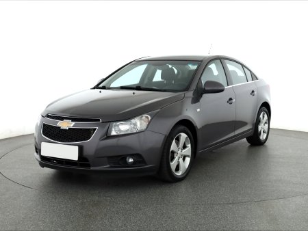 Chevrolet Cruze, 2012 - pohled č. 3