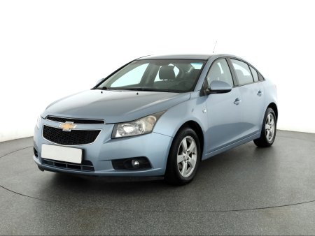 Chevrolet Cruze, 2011 - pohled č. 3