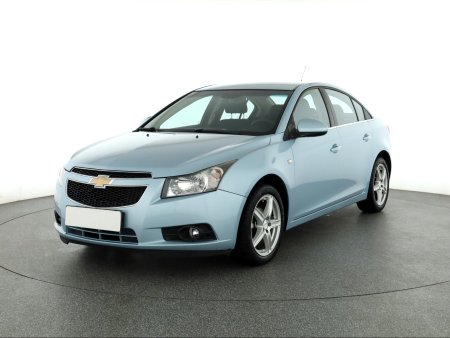 Chevrolet Cruze, 2011 - pohled č. 3