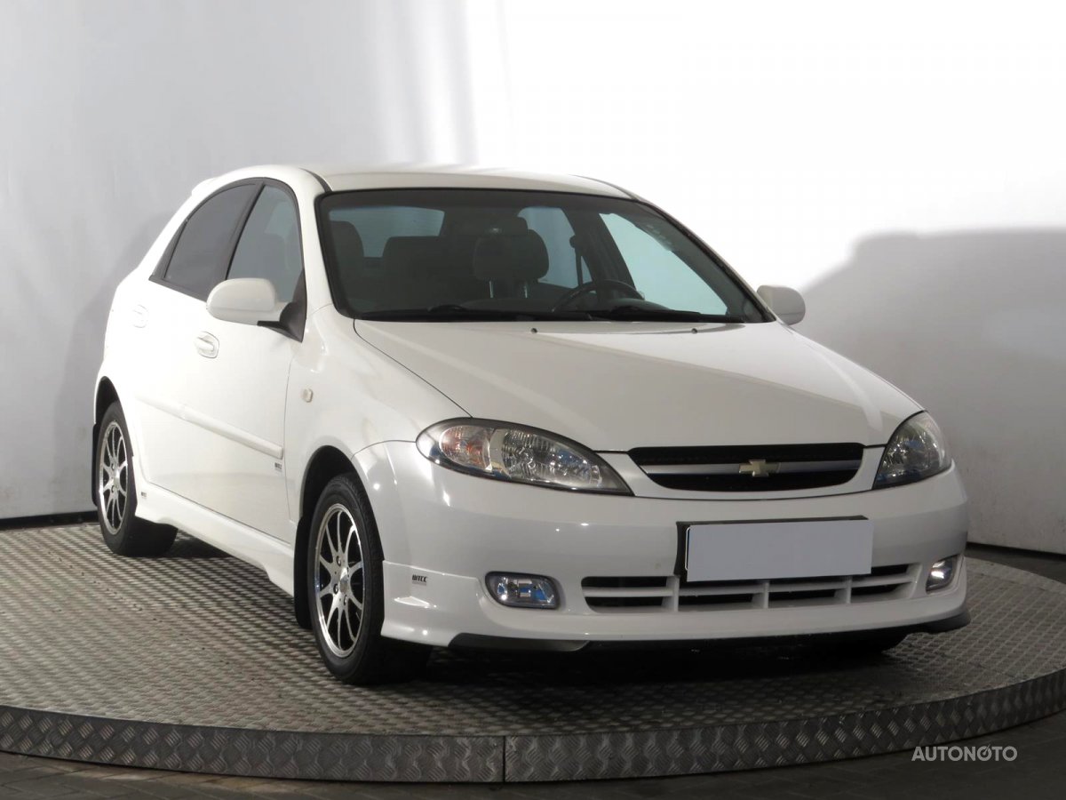 Chevrolet Lacetti, 2008 - celkový pohled