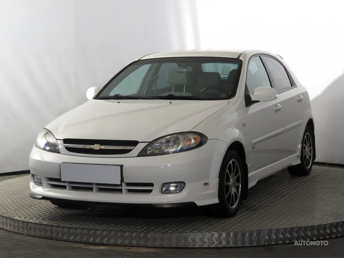 Chevrolet Lacetti, 2008 - pohled č. 3