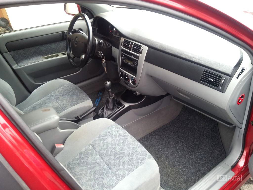 Chevrolet Nubira, 2004 - pohled č. 11