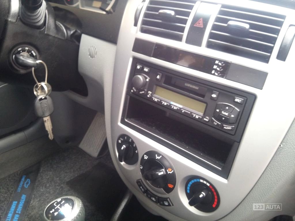 Chevrolet Nubira, 2004 - pohled č. 9