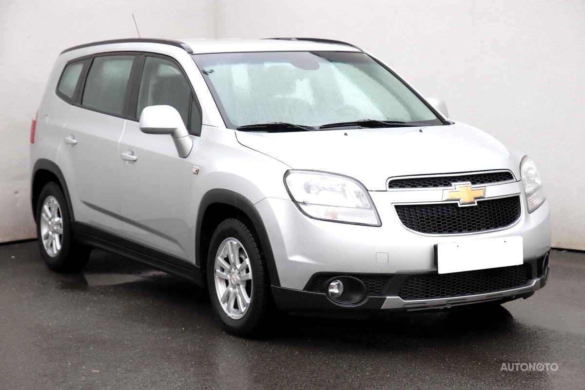 Chevrolet Orlando, 2011 - celkový pohled