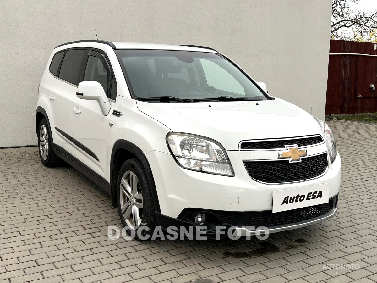 Chevrolet Orlando, 2012 - celkový pohled