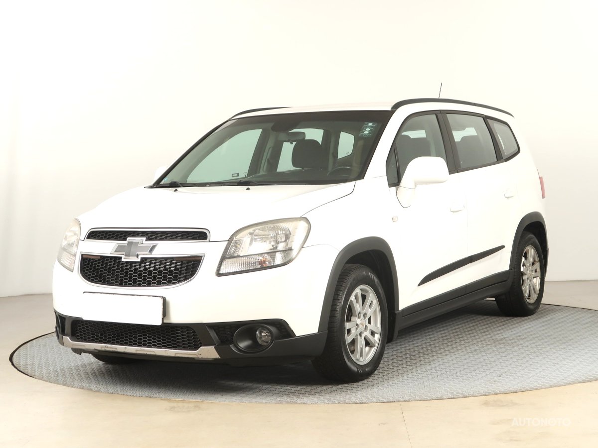 Chevrolet Orlando, 2011 - pohled č. 3