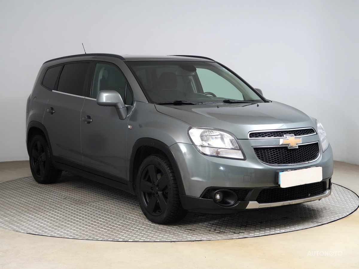 Chevrolet Orlando, 2011 - celkový pohled