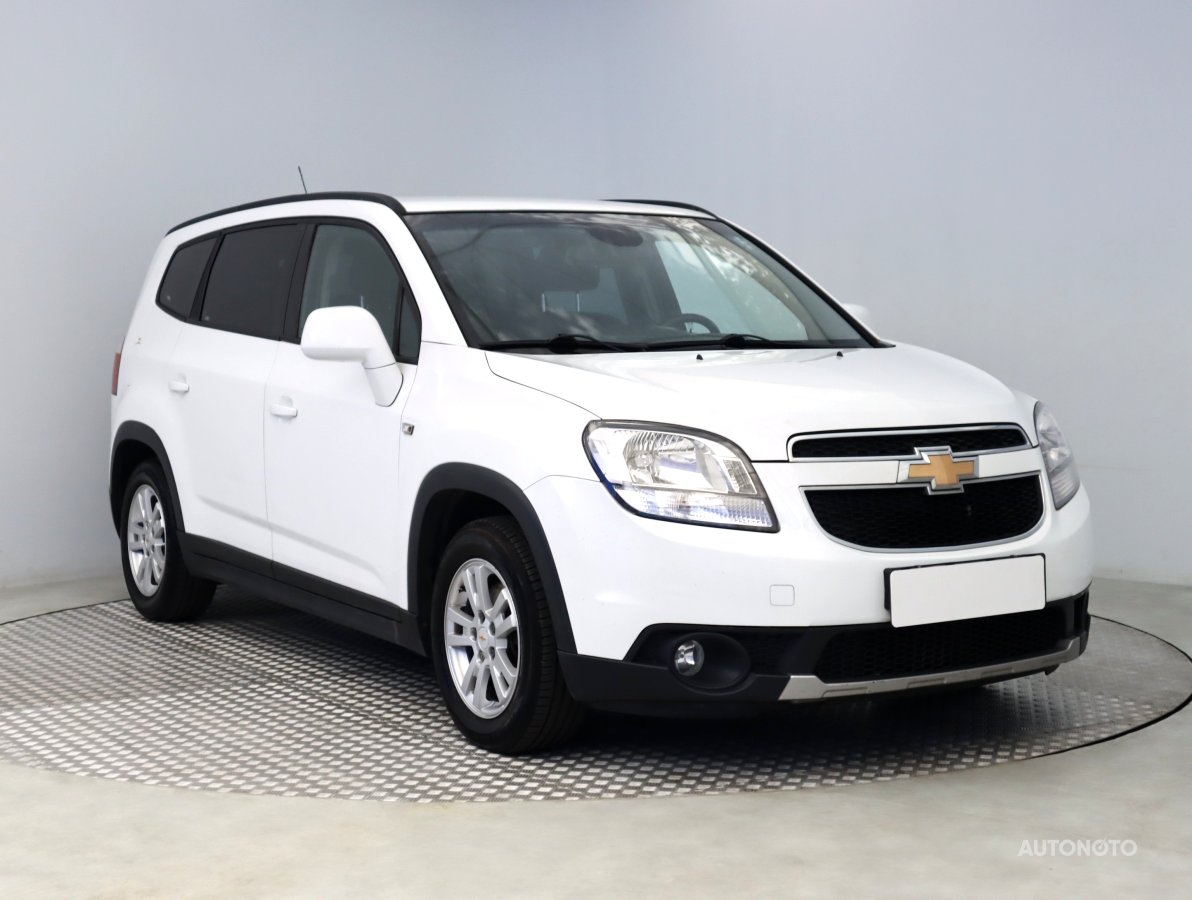 Chevrolet Orlando, 2011 - celkový pohled