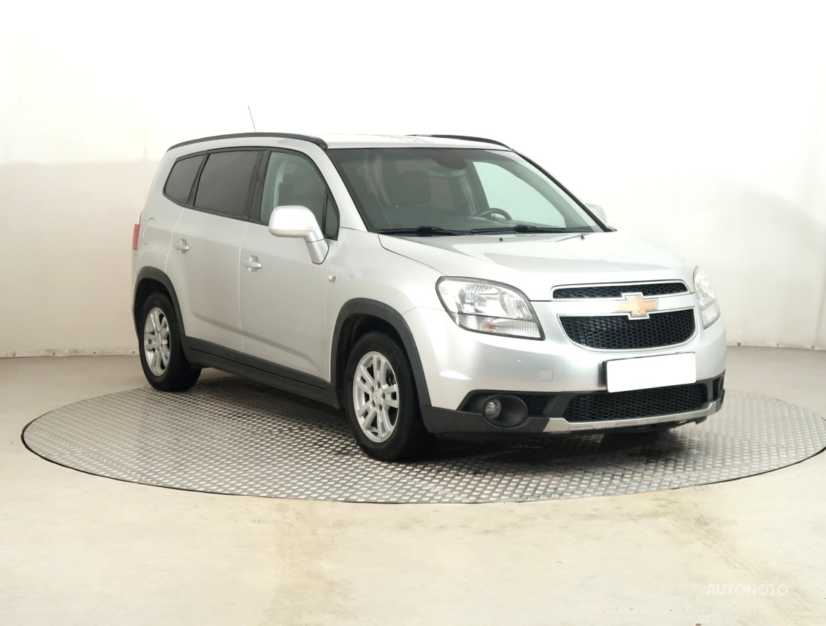 Chevrolet Orlando, 2011 - celkový pohled