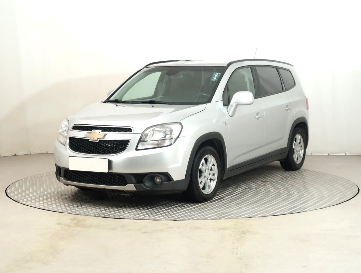 Chevrolet Orlando, 2011 - pohled č. 3