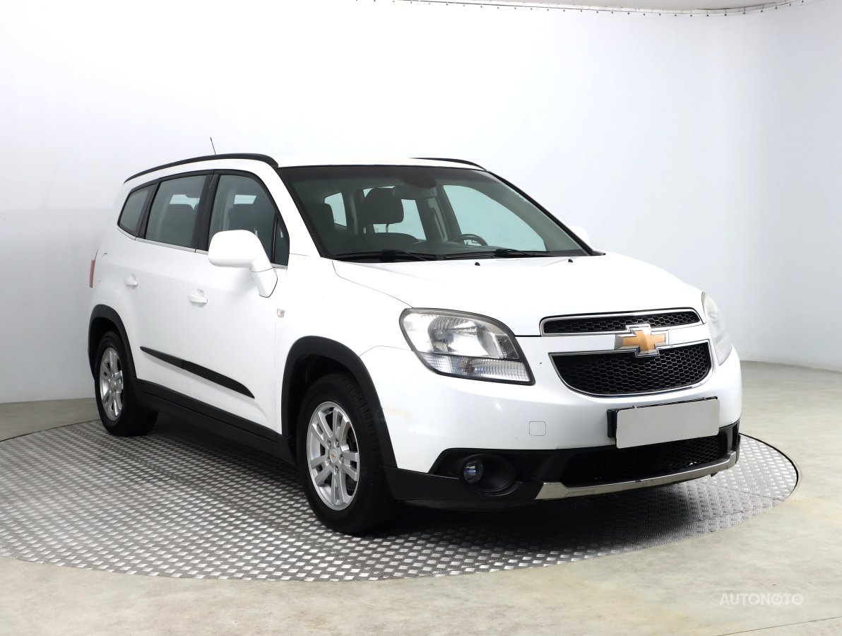 Chevrolet Orlando, 2012 - celkový pohled