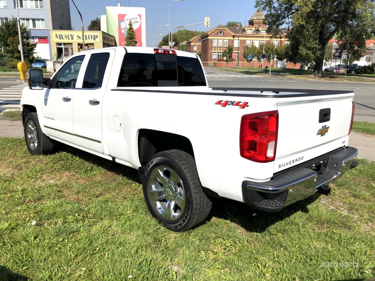Chevrolet Silverado, 2019 - pohled č. 3
