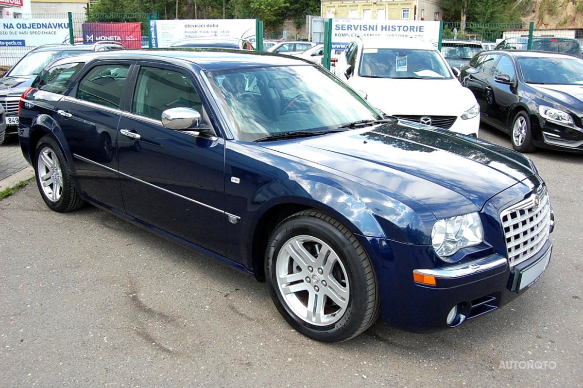 Chrysler 300C, 2007 - pohled č. 3