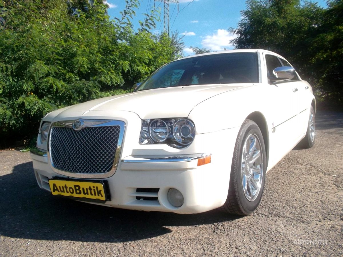 Chrysler 300C, 2006 - celkový pohled